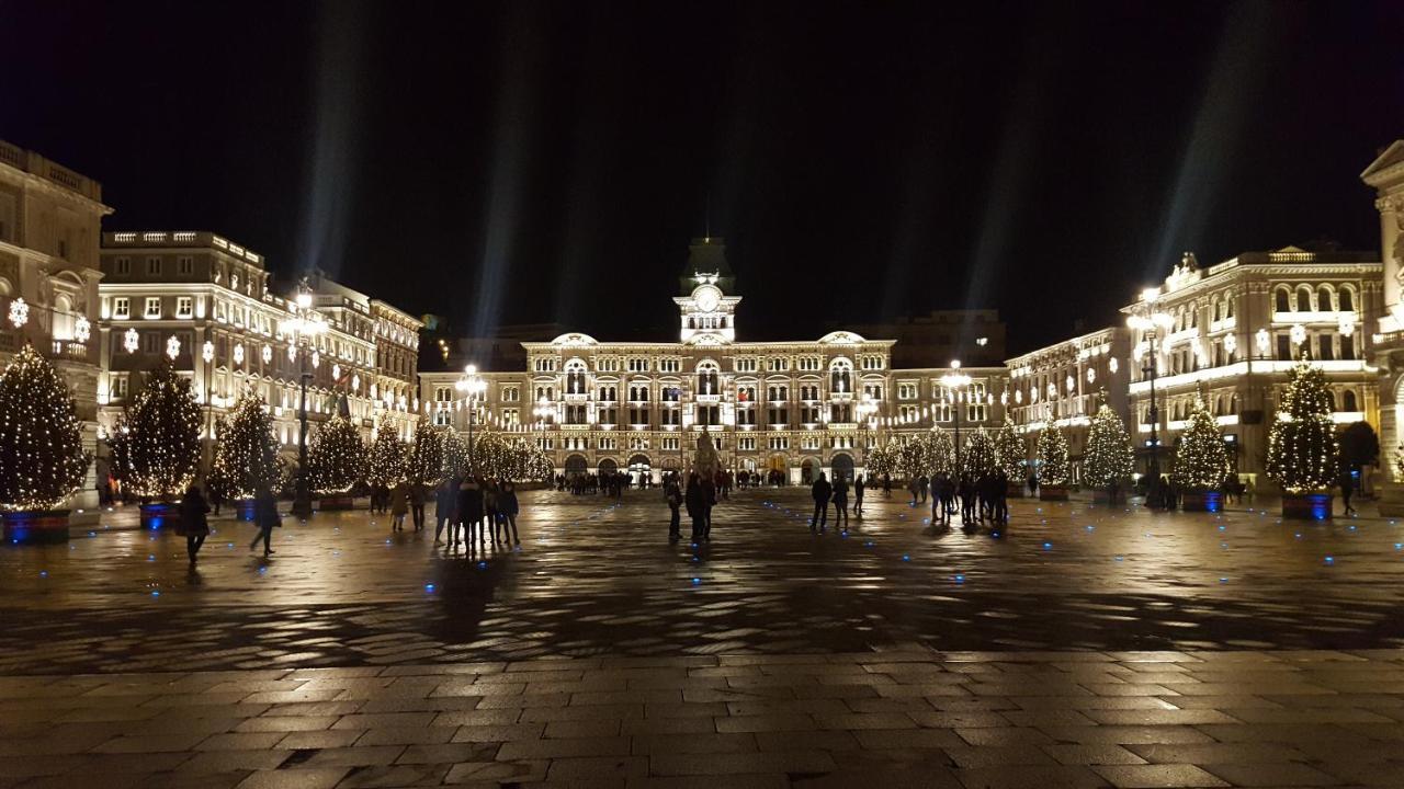 Flowers House - La Casa Dei Fiori Trieste Esterno foto